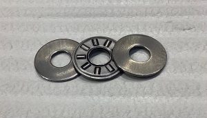 1/4 inch needle thrust bearing with 2 washers, part F00103-00