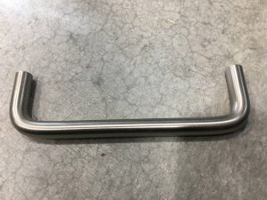 U-shaped stainless steel pull handle bent from round bar, Blue Alpine part F00102-00